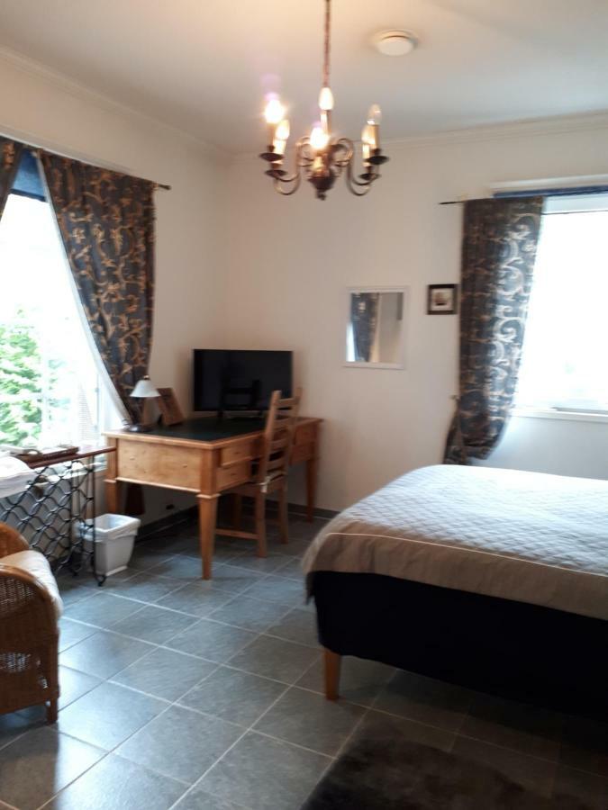 Room In Villa Emilia Esbo Eksteriør bilde